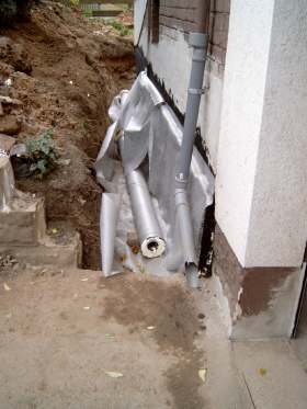 Verrohrung Garagenseite