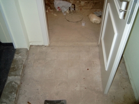 Keine Fliesen mehr im WC und im Vorraum